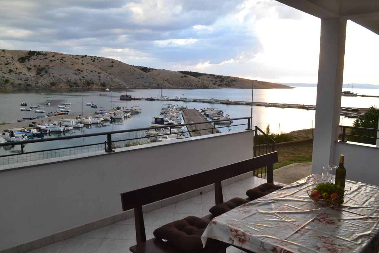 Mariva Apartments Lopar Bagian luar foto