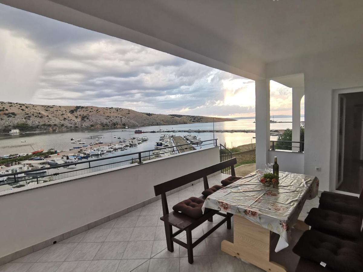 Mariva Apartments Lopar Bagian luar foto