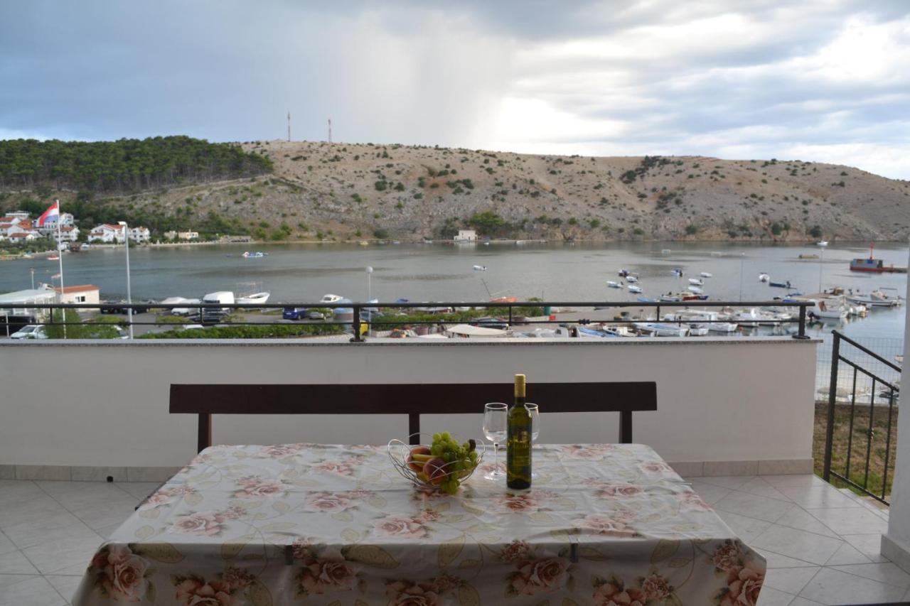 Mariva Apartments Lopar Bagian luar foto