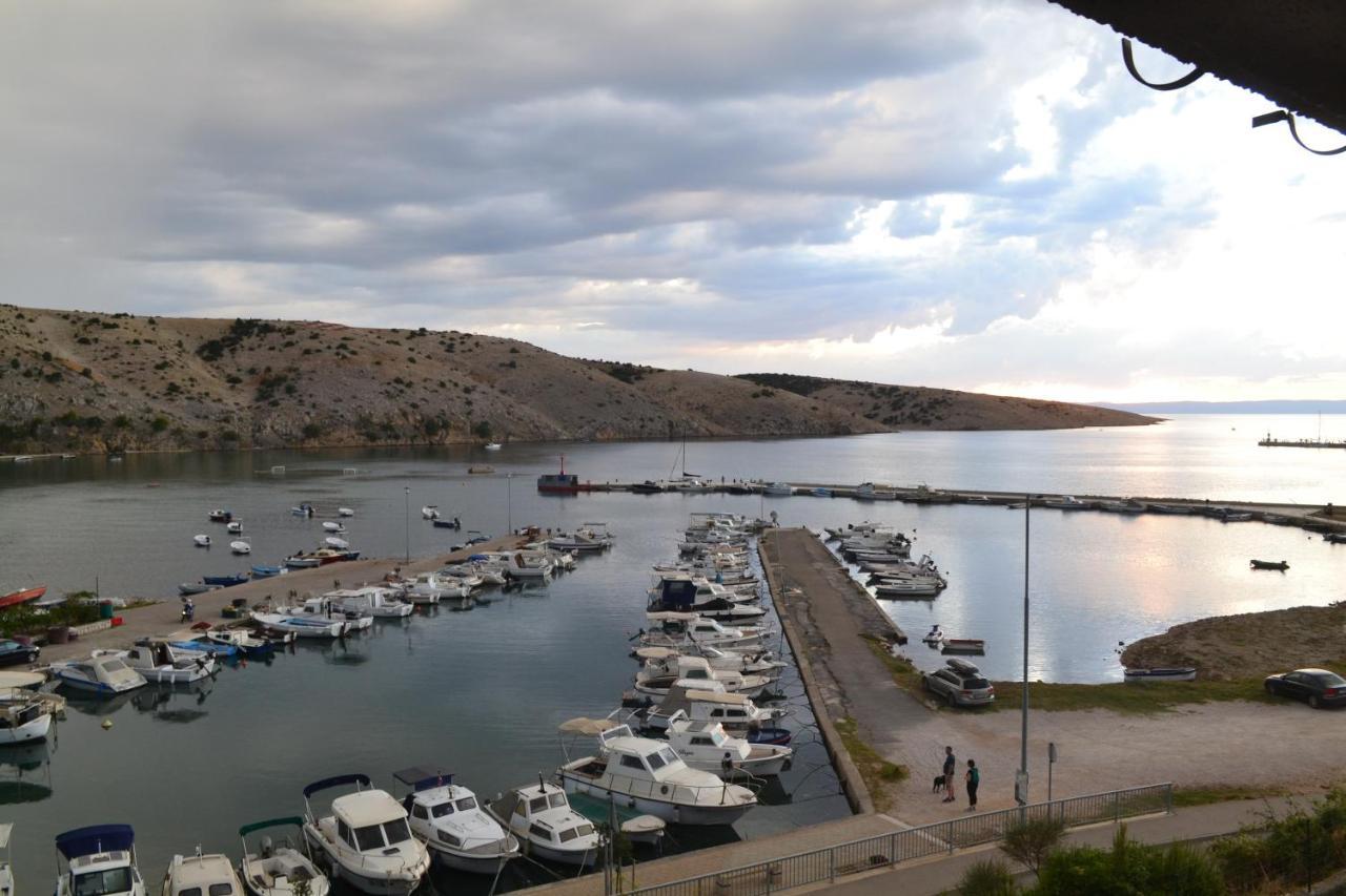 Mariva Apartments Lopar Bagian luar foto